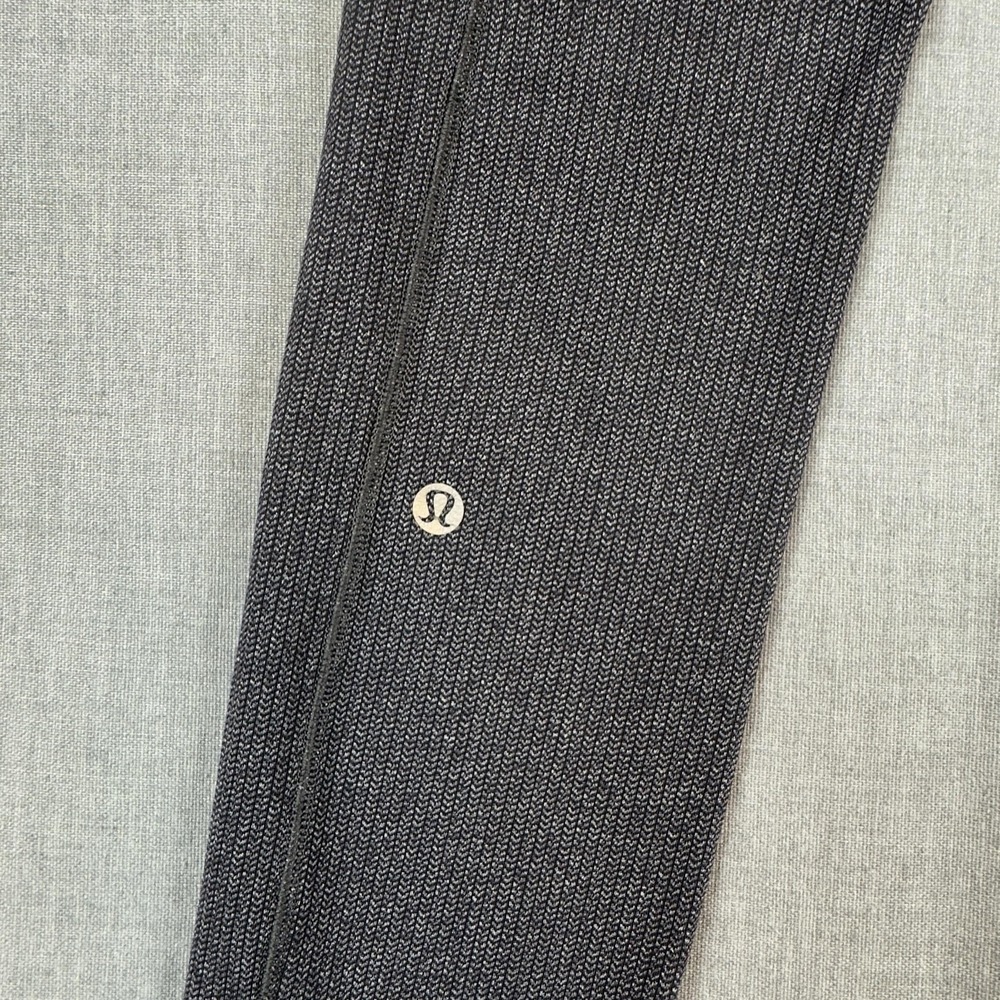 Lululemon Pants Womens 4 Gray Textured High Rise Pocket Yoga Leggings Athletic - Picture 5 of 12